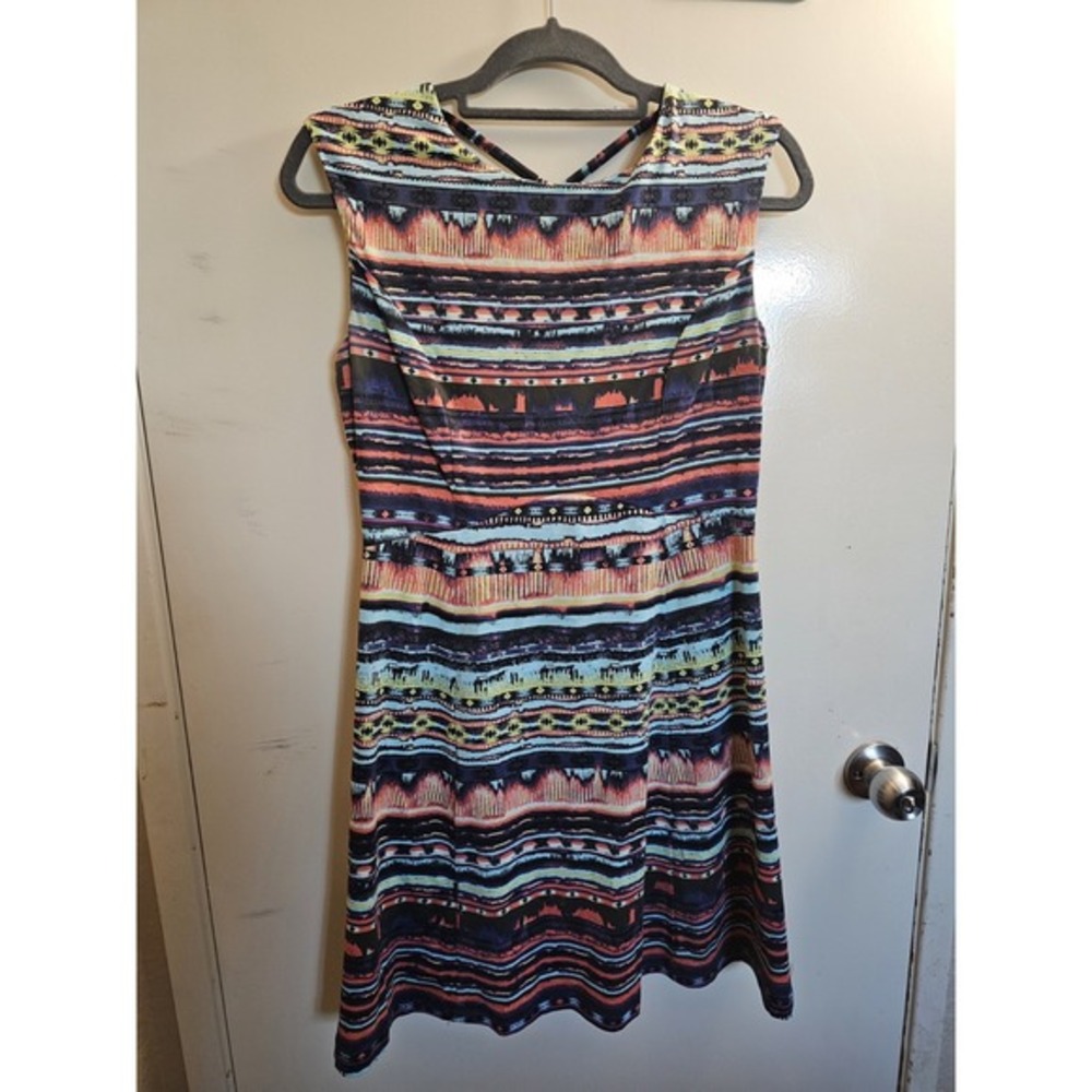 Womens Size Small Title Nine Multicolor‎ Stripe Hillary Sassy Back Dress